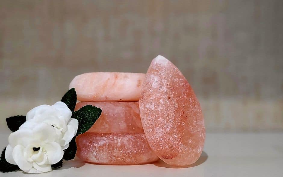 Pink Himalayan Salt Stone2